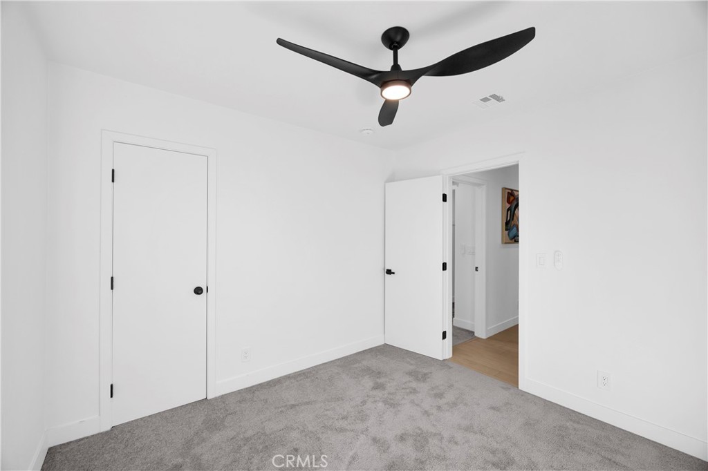 15622 Thornlake Avenue