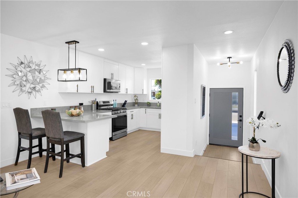 15622 Thornlake Avenue