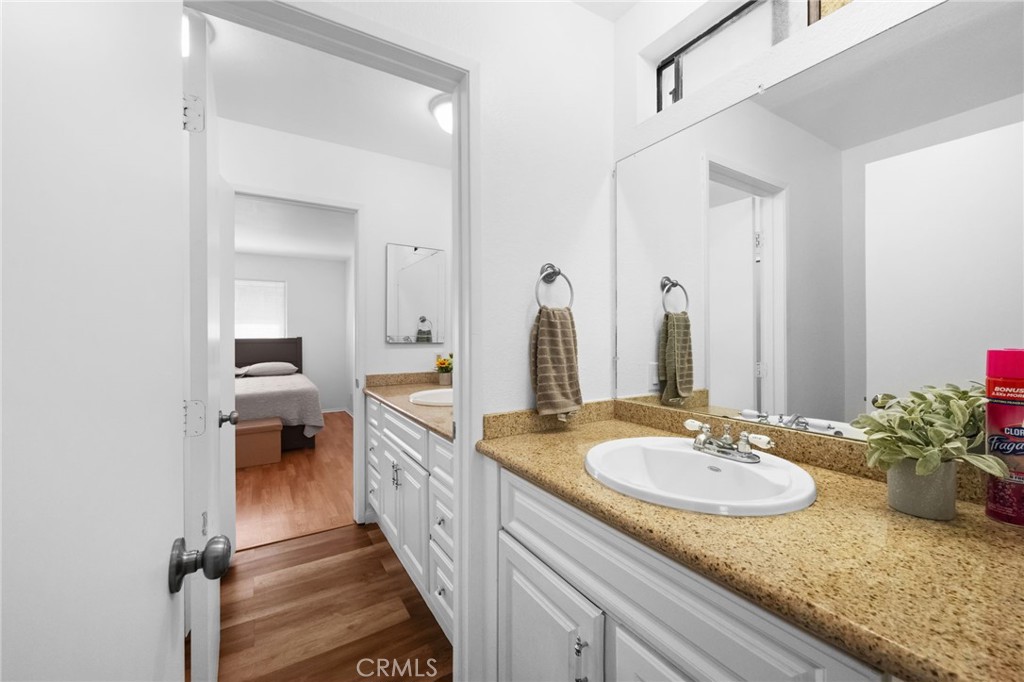 1659 E Kingsley Avenue A