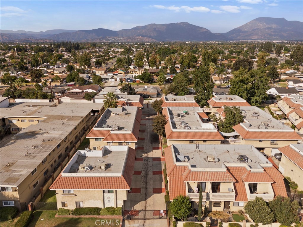 1659 E Kingsley Avenue A