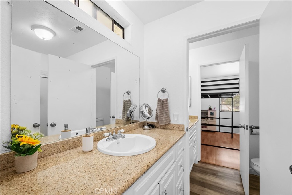 1659 E Kingsley Avenue A