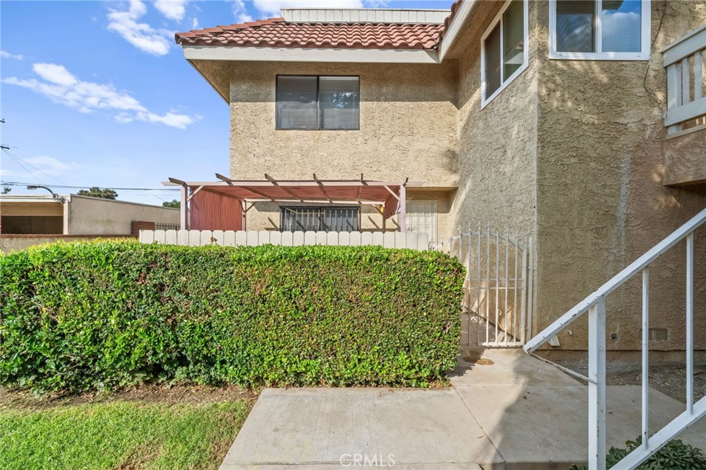 1659 E Kingsley Avenue A