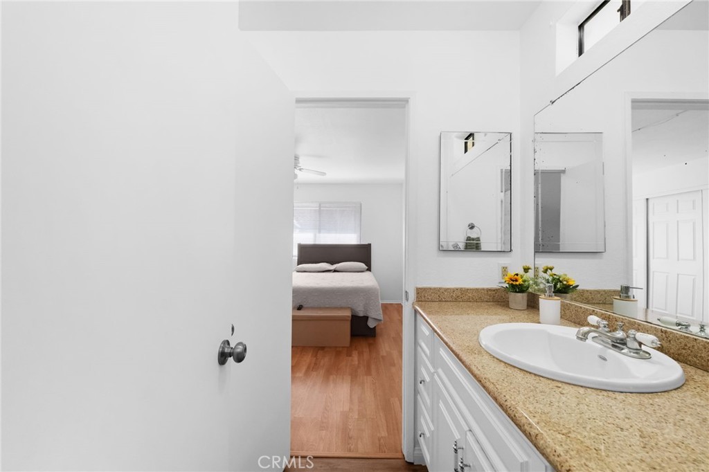 1659 E Kingsley Avenue A