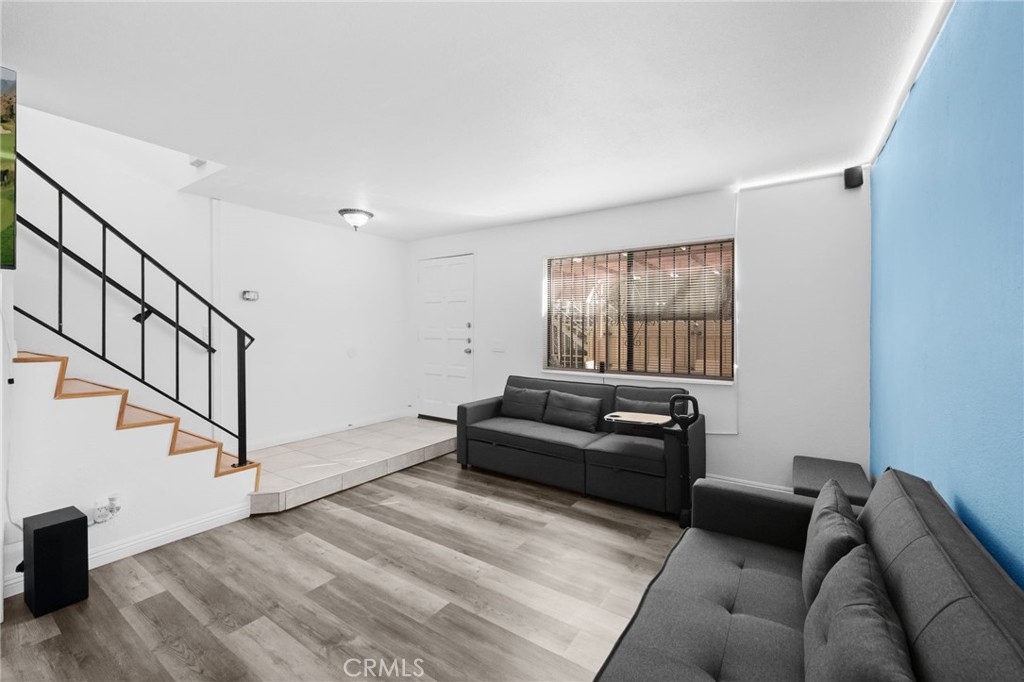 1659 E Kingsley Avenue A