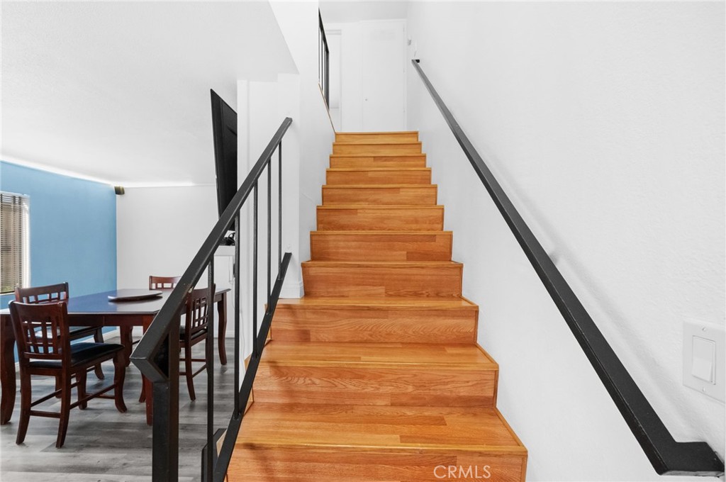 1659 E Kingsley Avenue A