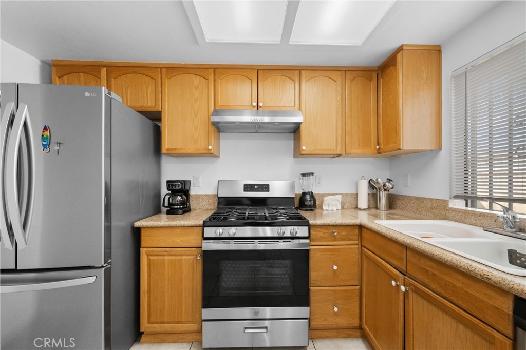 1659 E Kingsley Avenue A