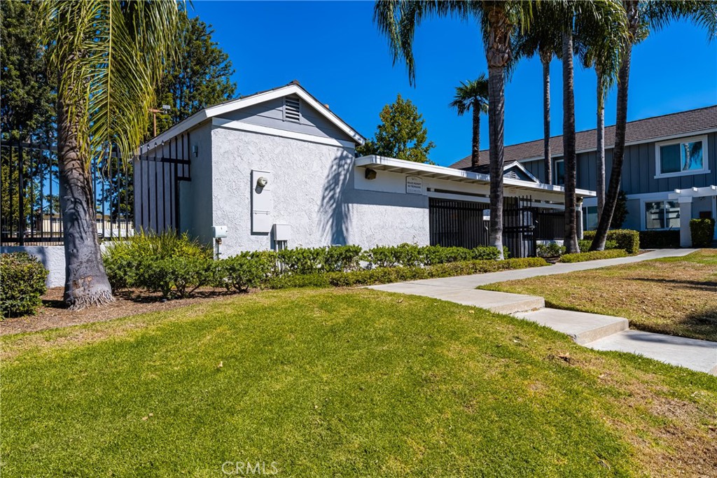 2315 Blackfoot Avenue