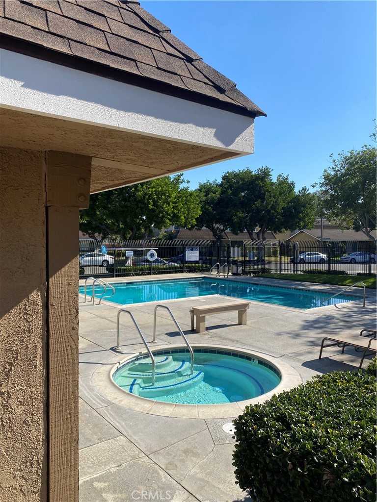 16808 Chaparral Avenue