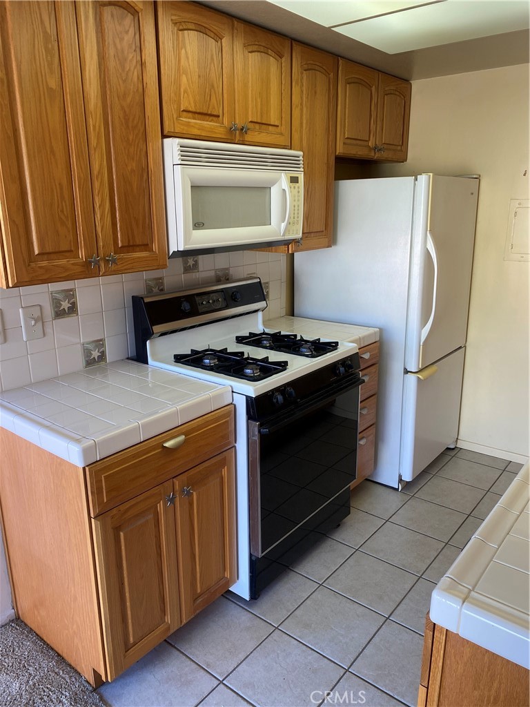 16808 Chaparral Avenue