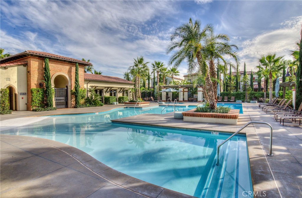 721 S Melrose Street