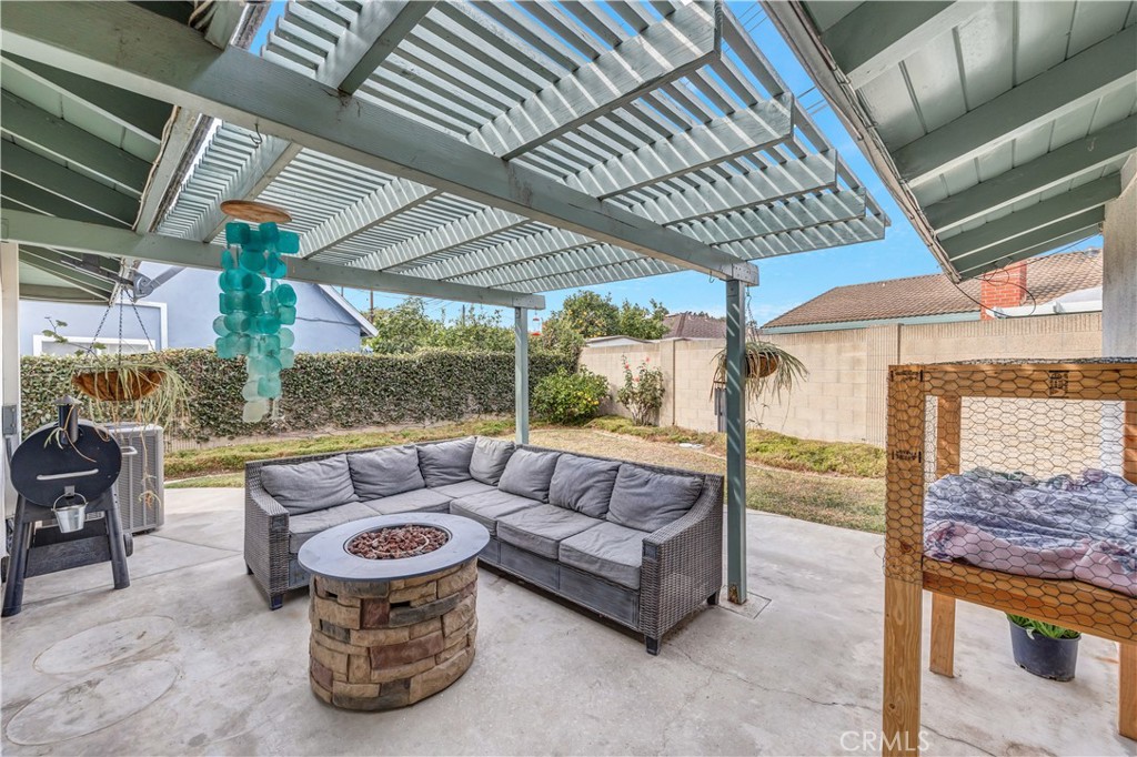 5871 Stanford Avenue