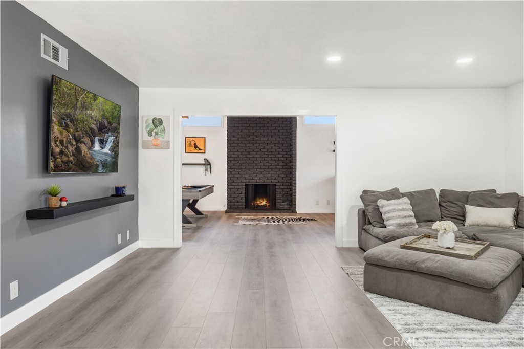 5871 Stanford Avenue