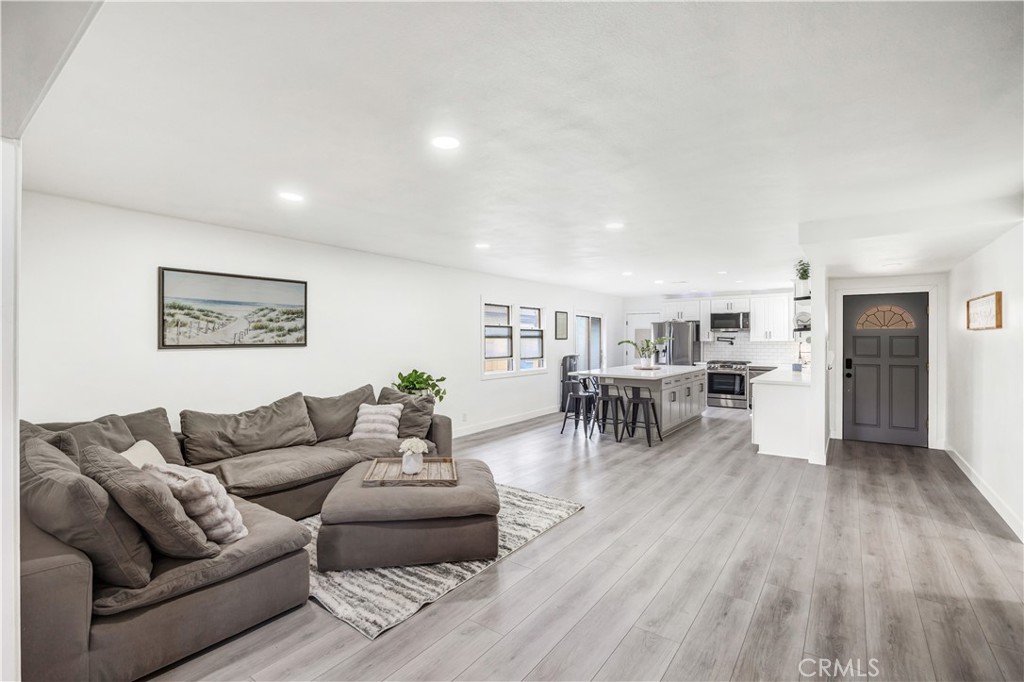 5871 Stanford Avenue