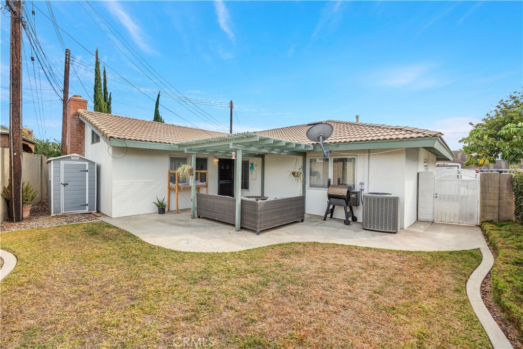 5871 Stanford Avenue