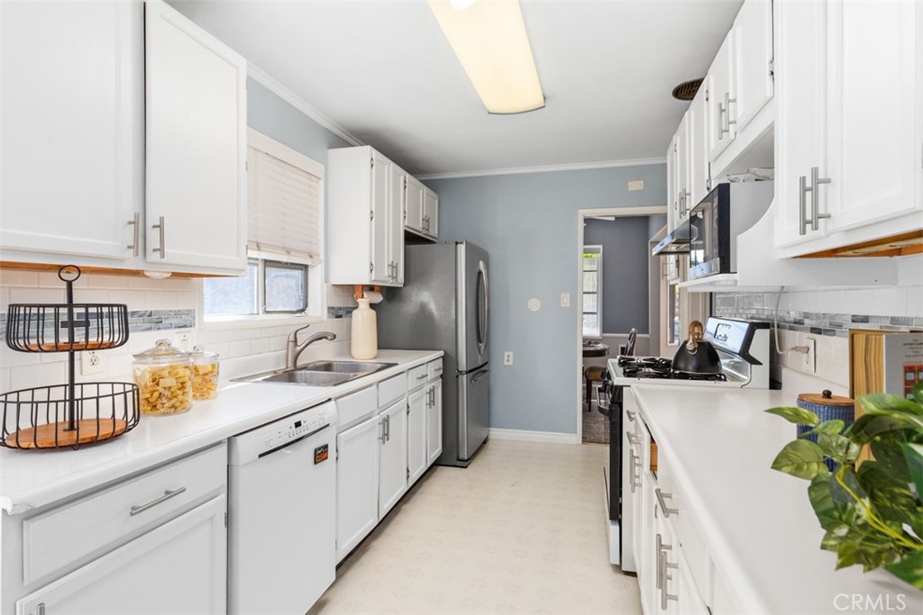 15726 Faculty Avenue