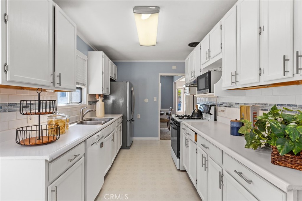 15726 Faculty Avenue