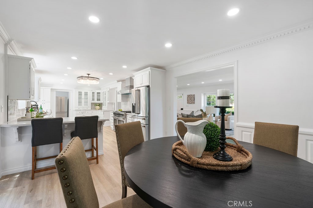 1511 Hollydale Drive