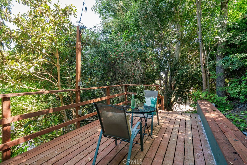 1511 Hollydale Drive