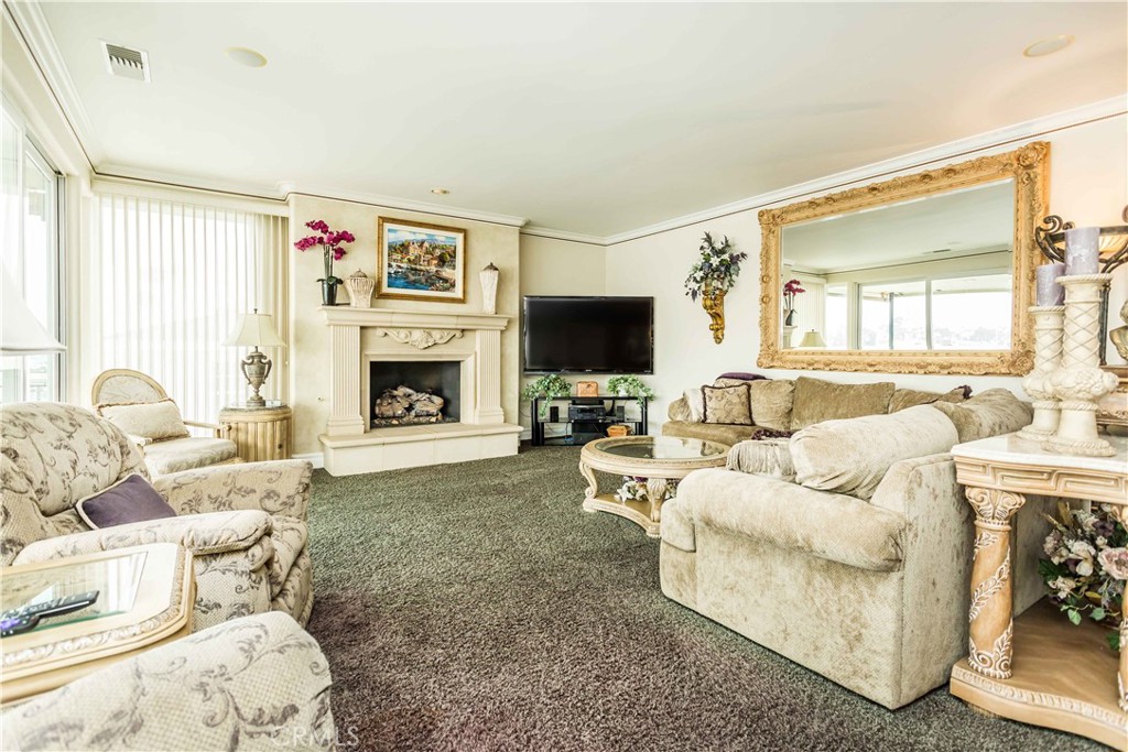 1203 Bayside Drive