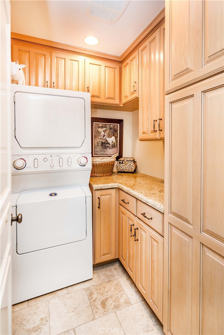 1203 Bayside Drive