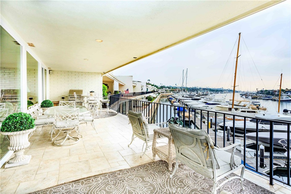 1203 Bayside Drive