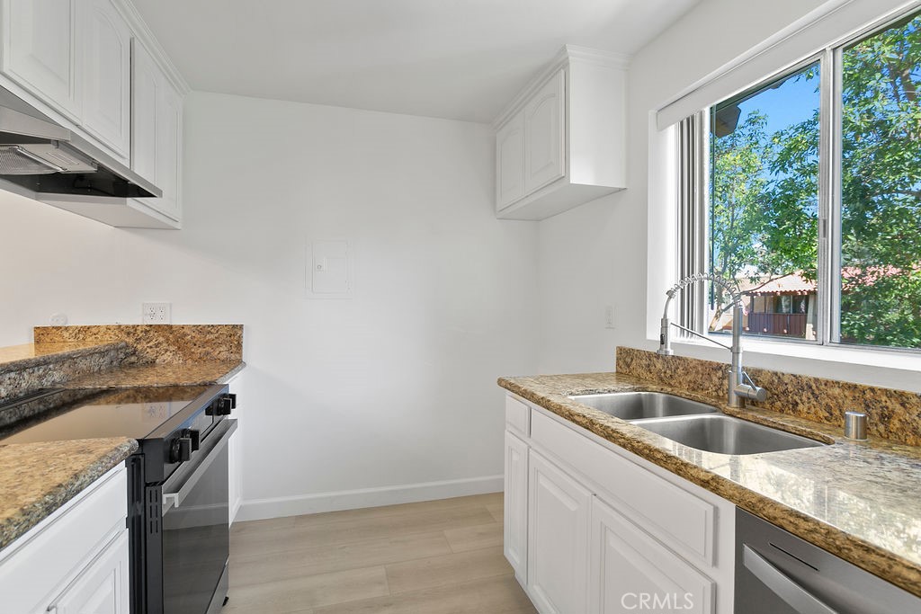 1000 W MacArthur Boulevard 116