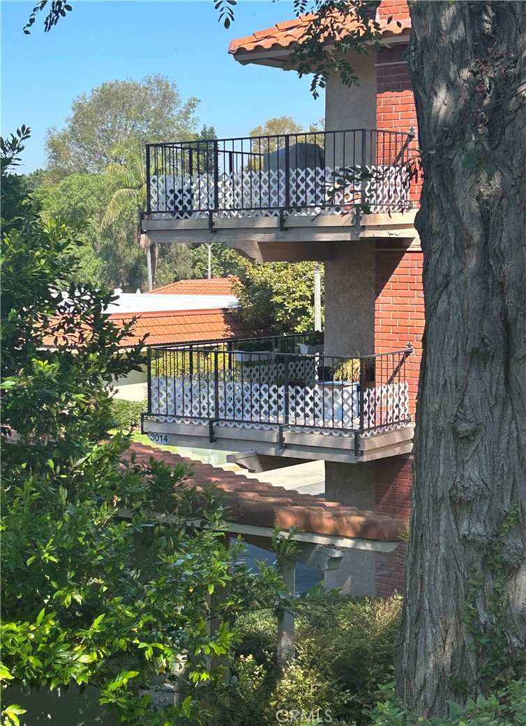 3014 A Via Buena Vista A