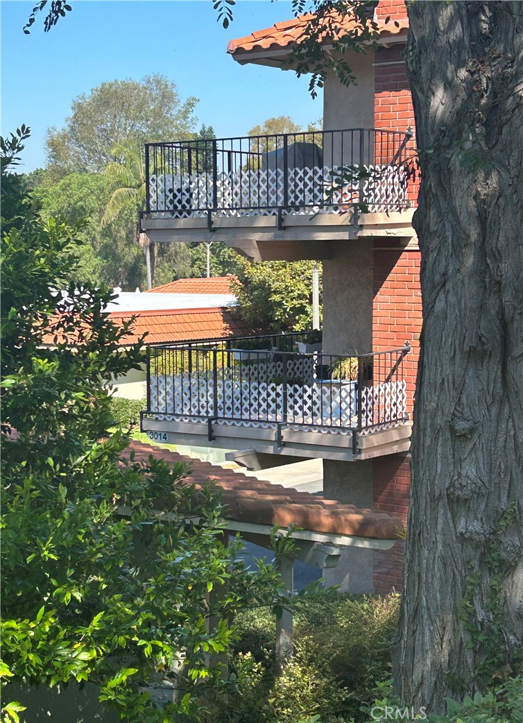 3014 A Via Buena Vista A