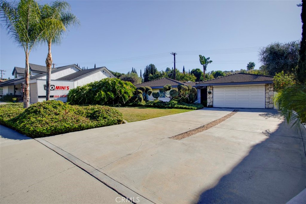 2524 Crooked Creek Drive
