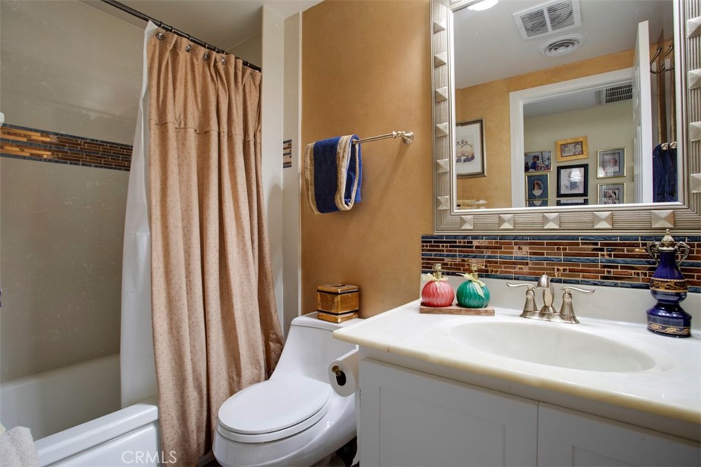 2524 Crooked Creek Drive