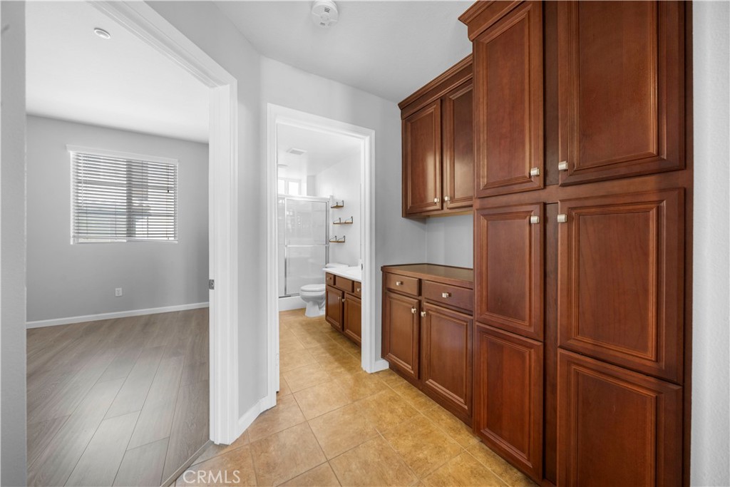 22919 Mariposa Avenue 808