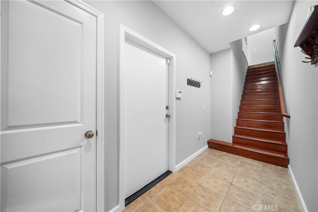 22919 Mariposa Avenue 808