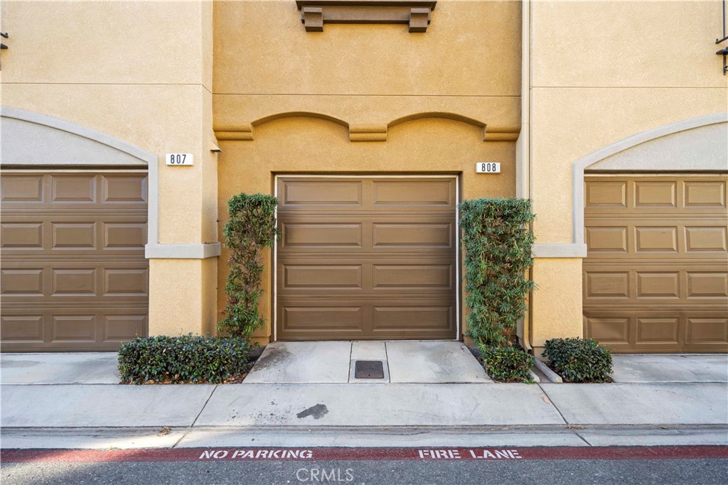 22919 Mariposa Avenue 808