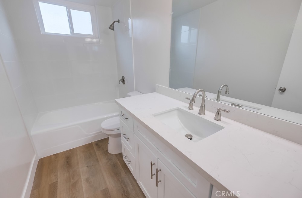 100 Hermosa Avenue 1F