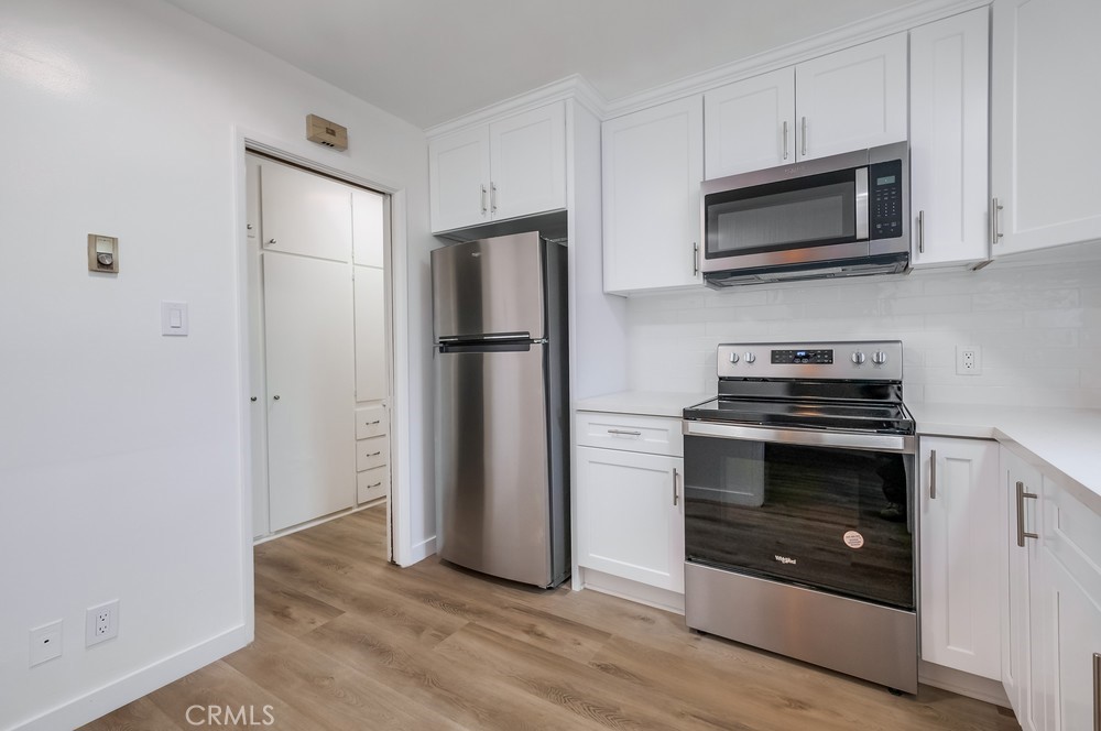 100 Hermosa Avenue 1F