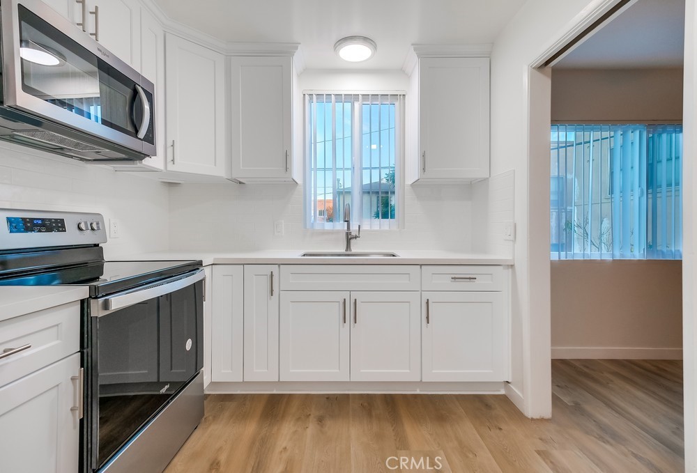 100 Hermosa Avenue 1F