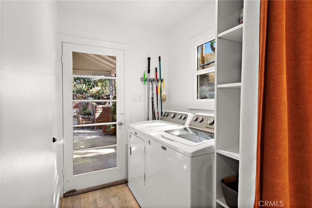 2651 Santiago Street