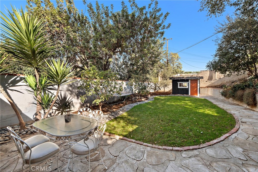 2651 Santiago Street