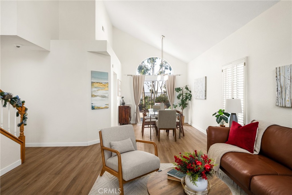 1070 Honeywood Drive