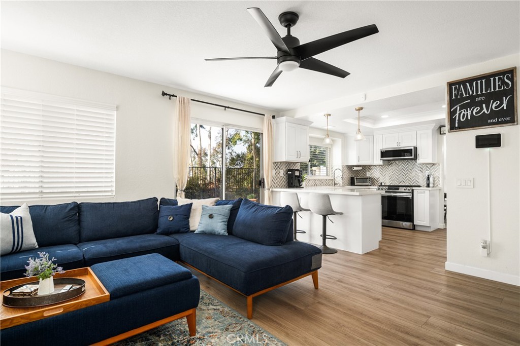 1070 Honeywood Drive