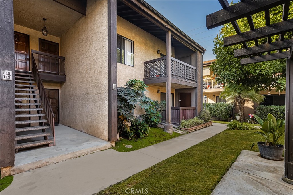 1304 Mountain Avenue 120