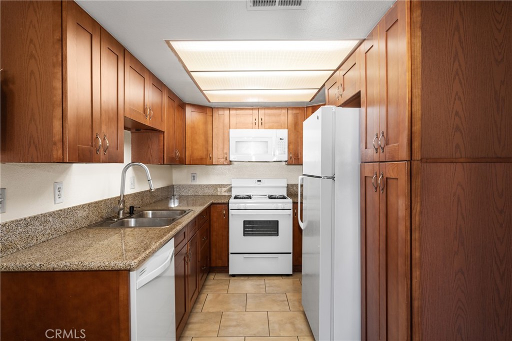 1304 Mountain Avenue 120