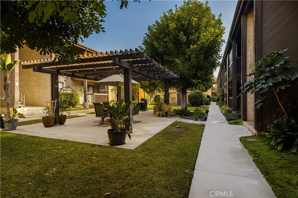 1304 Mountain Avenue 120