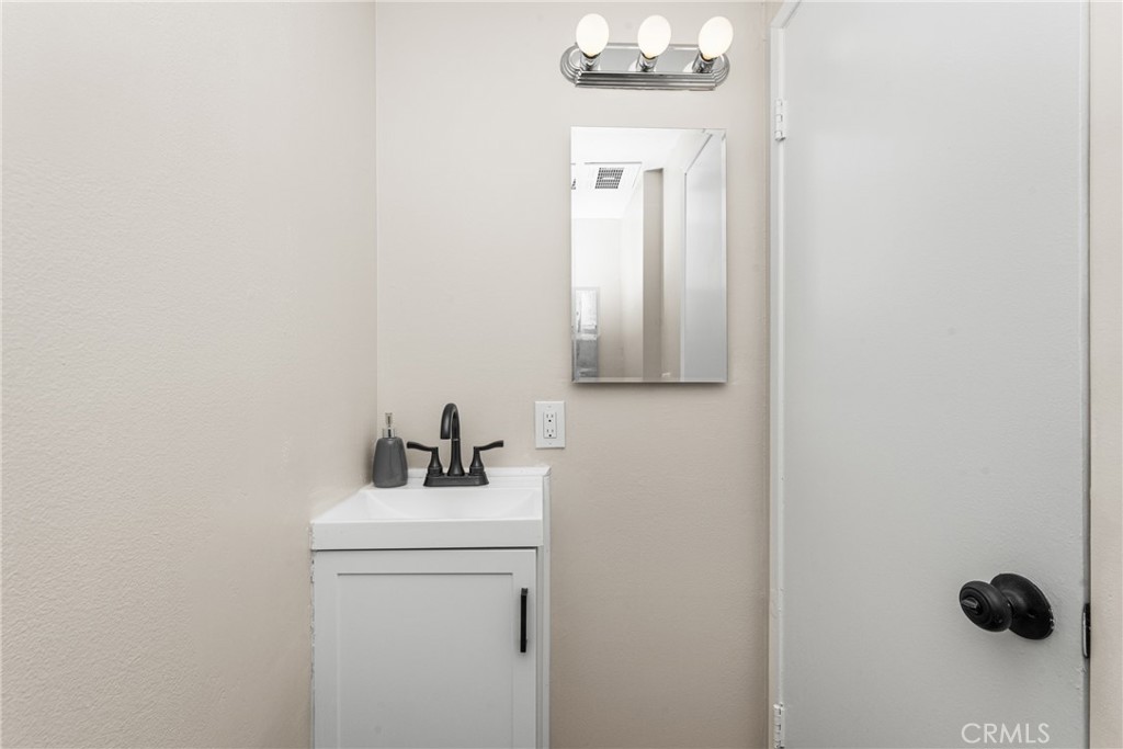 14727 Red Hill Avenue