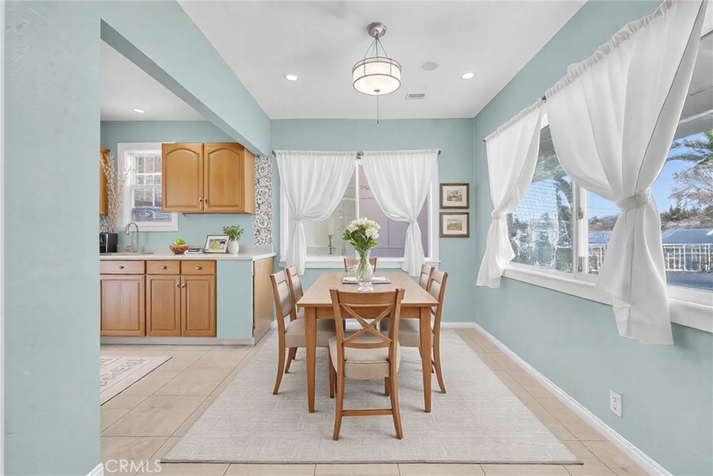 1508 W Orange Grove Avenue