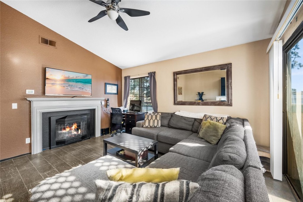 3525 W Stonepine Lane F