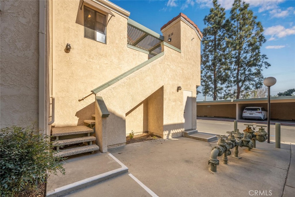 3525 W Stonepine Lane F