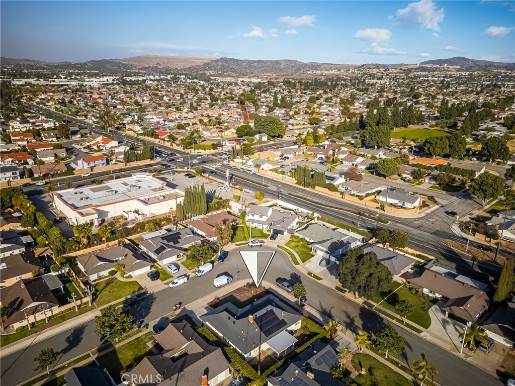 120 Laurelwood Avenue