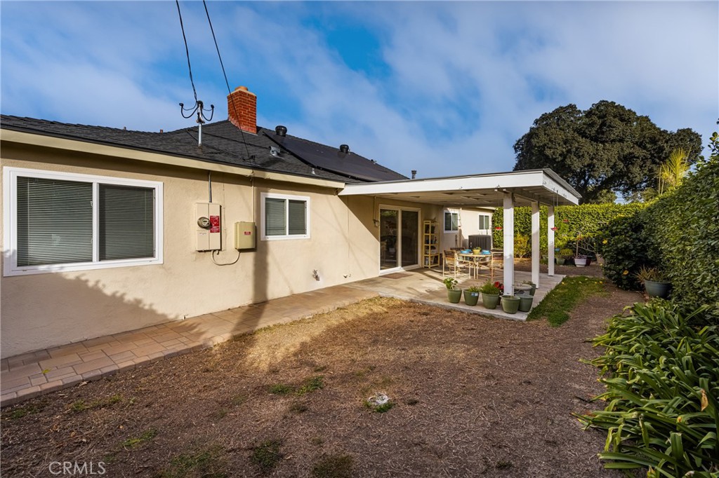 120 Laurelwood Avenue