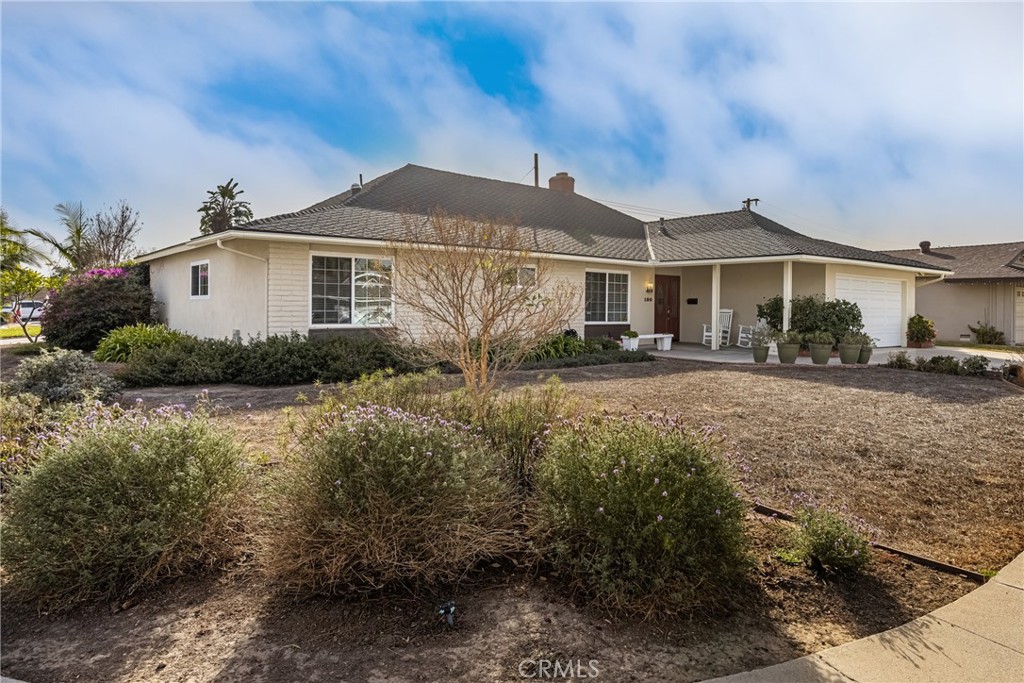 120 Laurelwood Avenue